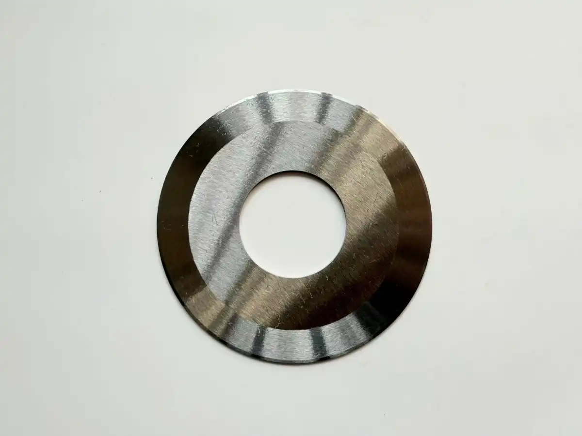Round Cutting Knife 02