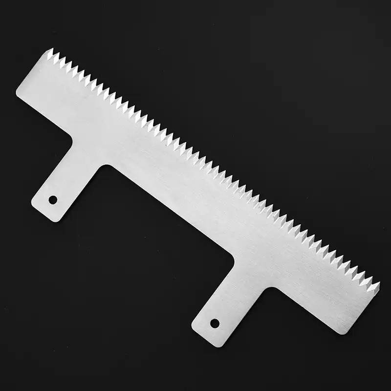 serrated blade