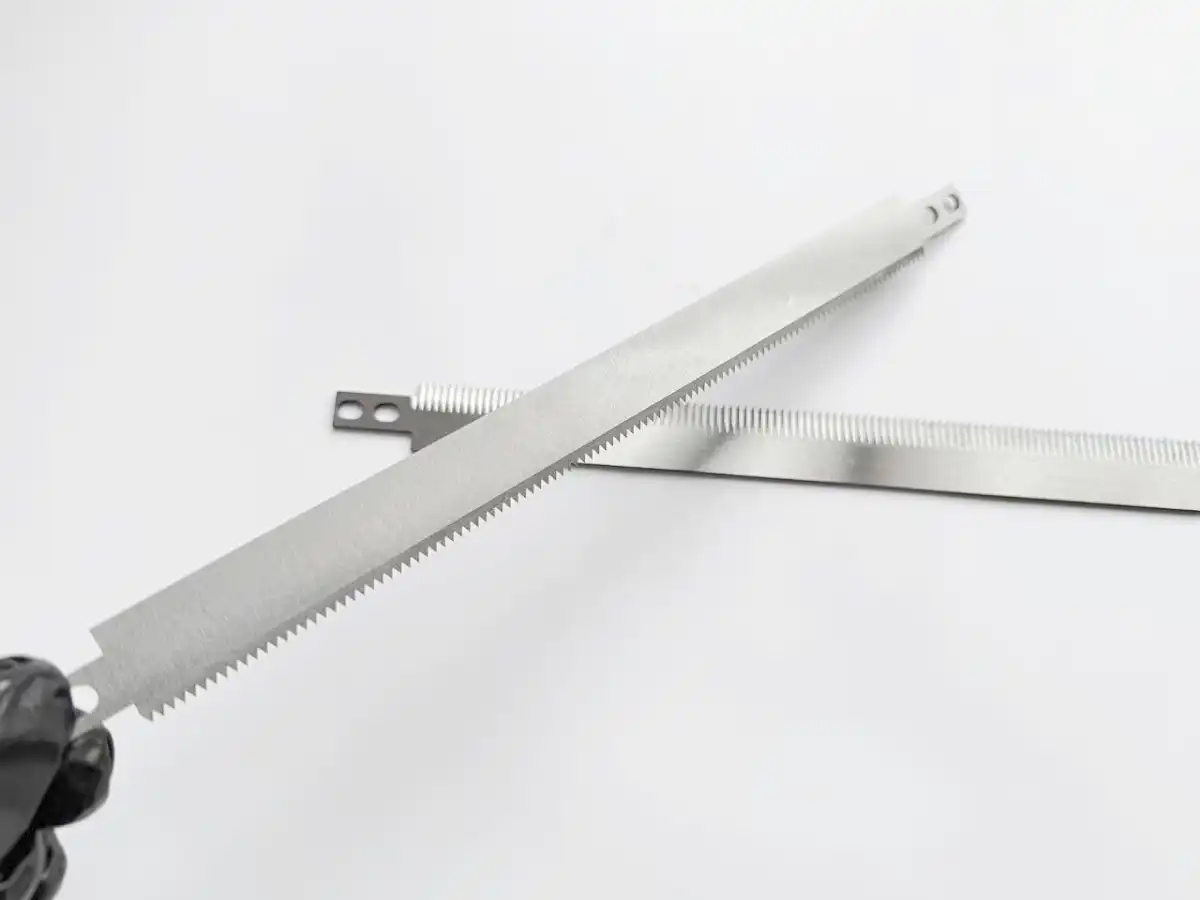 serrated blades