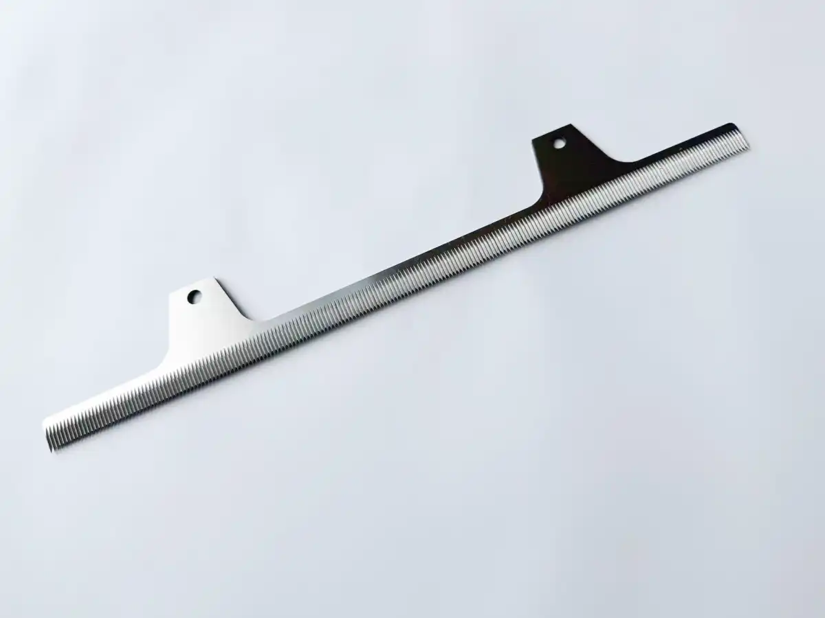 custom serrated blade 09